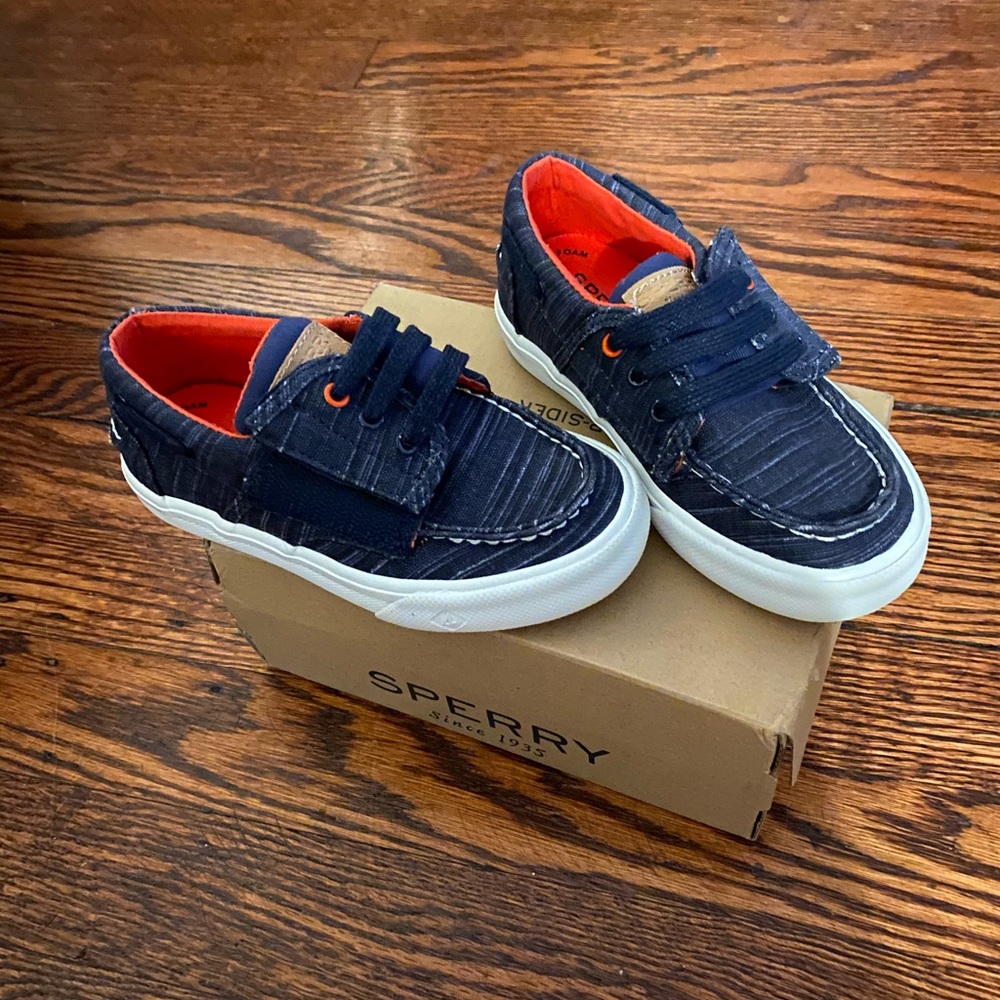 Brand new kids Sperry sneakers!